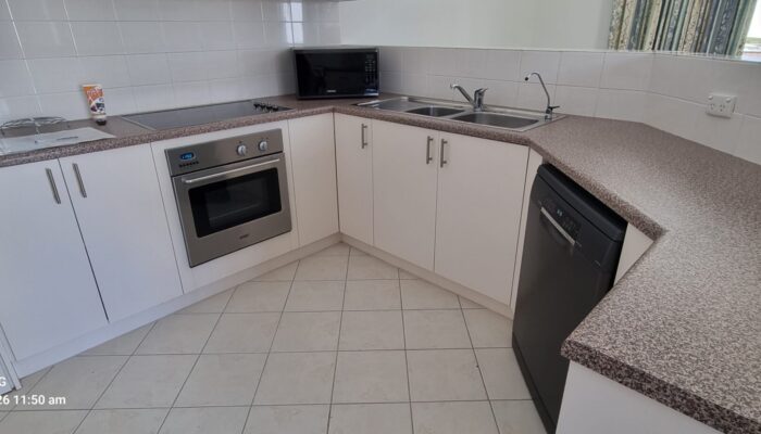 Beachcomber Full Kitchen